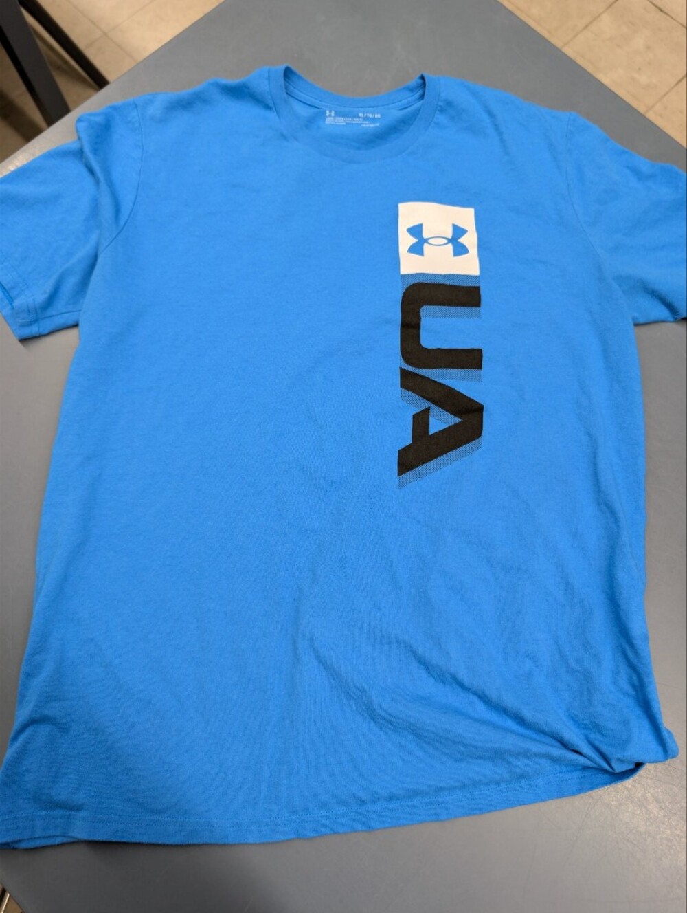 Under Armour Men’s Bright Blue Short Sleeve Tee with Vertical UA Logo